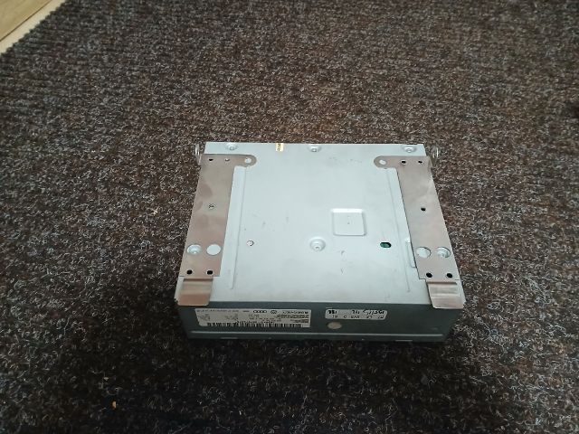 bontott AUDI A6 C6 Navigáció Elektronika