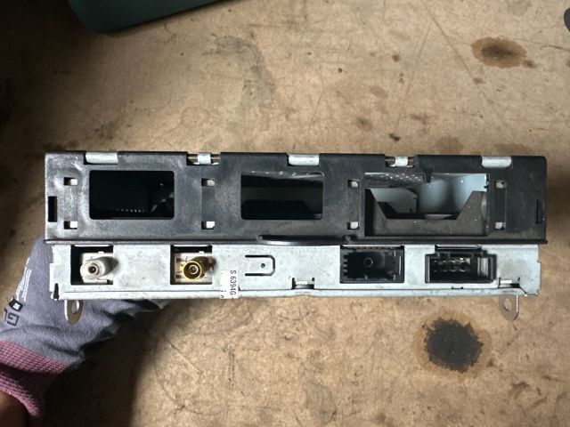 bontott AUDI A6 C6 Navigáció Elektronika