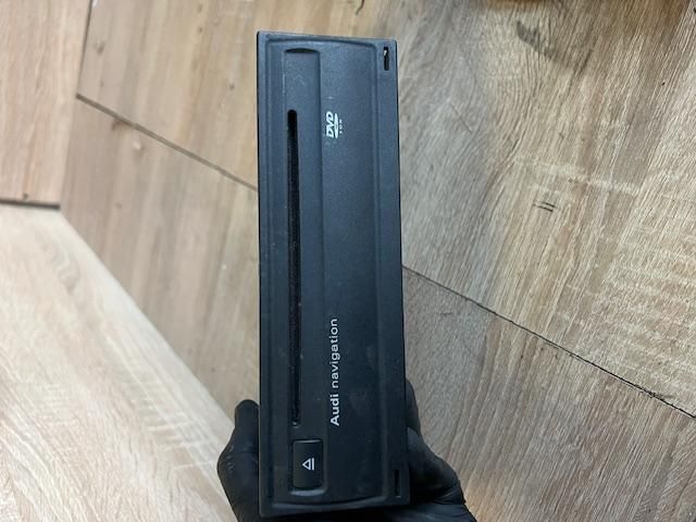 bontott AUDI A6 C6 Navigációs Fejegység