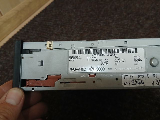 bontott AUDI A6 C6 Navigációs Fejegység