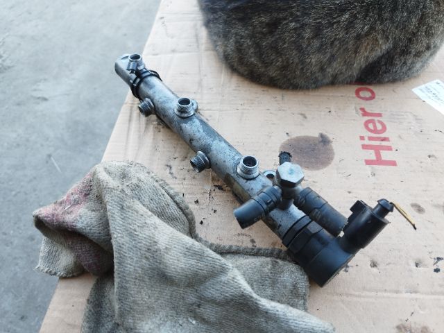 bontott AUDI A6 C6 Nyomásszabályzó Szelep