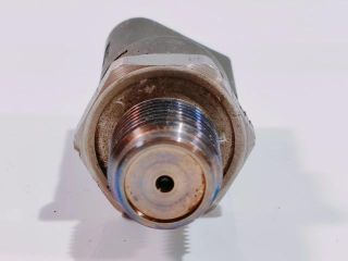 bontott AUDI A6 C6 Nyomástartó Szelep