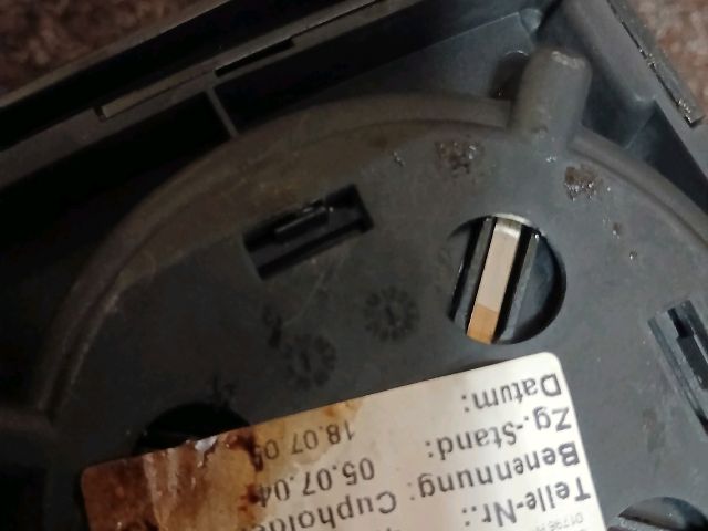 bontott AUDI A6 C6 Pohártartó