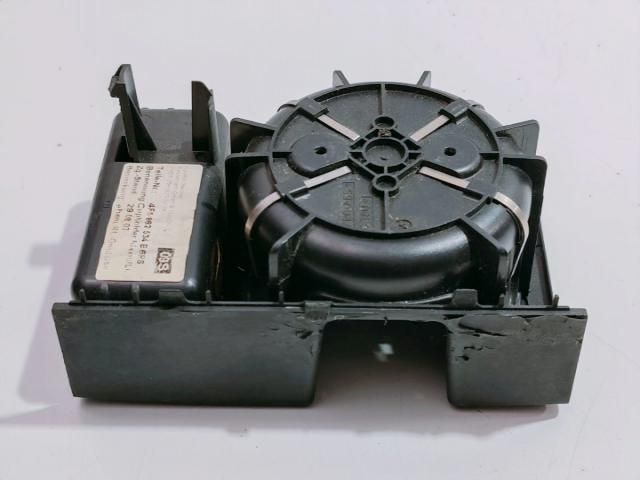 bontott AUDI A6 C6 Pohártartó