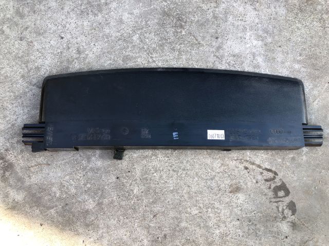 bontott AUDI A6 C6 Pótféklámpa