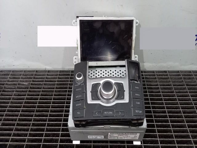 bontott AUDI A6 C6 Rádió / CD