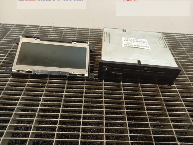 bontott AUDI A6 C6 Rádió / CD