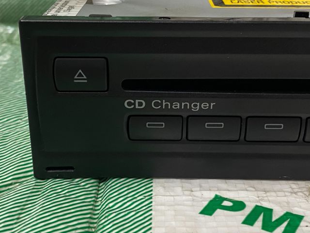 bontott AUDI A6 C6 Rádió / CD