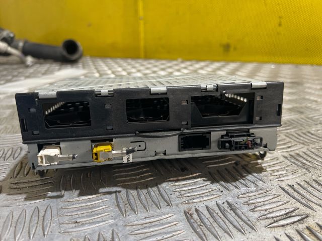 bontott AUDI A6 C6 Rádió / CD