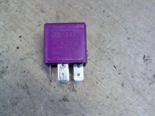 bontott AUDI A6 C6 Relé