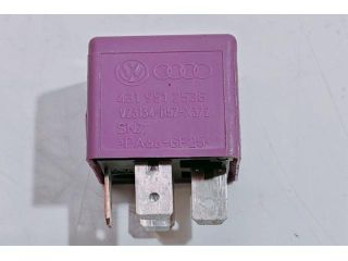 bontott AUDI A6 C6 Relé