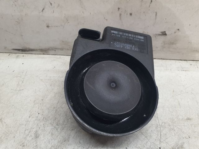 bontott AUDI A6 C6 Riasztó Hangszóró