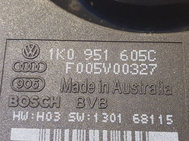 bontott AUDI A6 C6 Riasztó Hangszóró