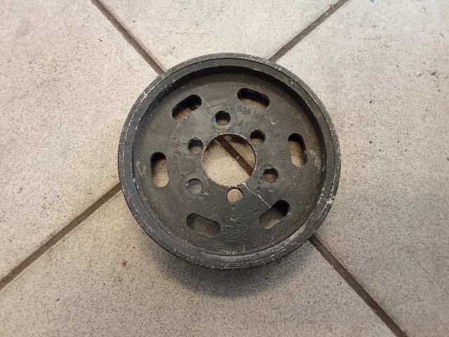 bontott AUDI A6 C6 Szervó Szivattyú Szíjtárcsa