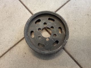 bontott AUDI A6 C6 Szervó Szivattyú Szíjtárcsa