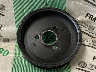 bontott AUDI A6 C6 Szervó Szivattyú Szíjtárcsa