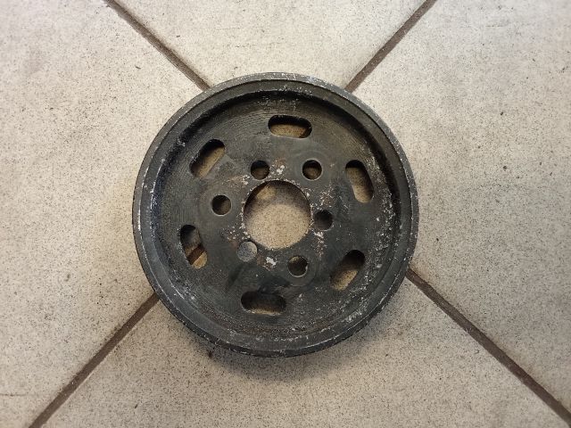 bontott AUDI A6 C6 Szervó Szivattyú Szíjtárcsa