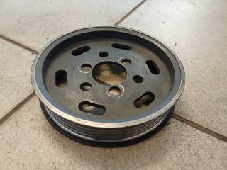 bontott AUDI A6 C6 Szervó Szivattyú Szíjtárcsa