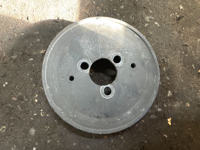 bontott AUDI A6 C6 Szervó Szivattyú Szíjtárcsa