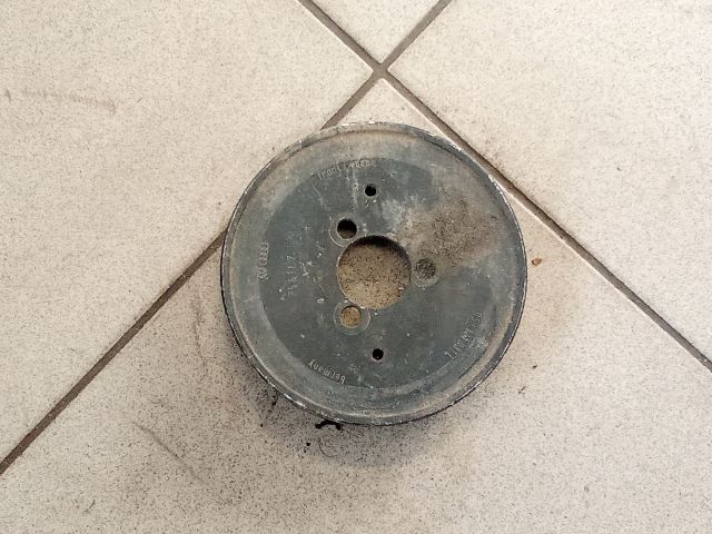 bontott AUDI A6 C6 Szervó Szivattyú Szíjtárcsa