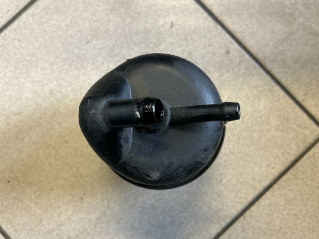 bontott AUDI A6 C6 Szervóolaj Tartály