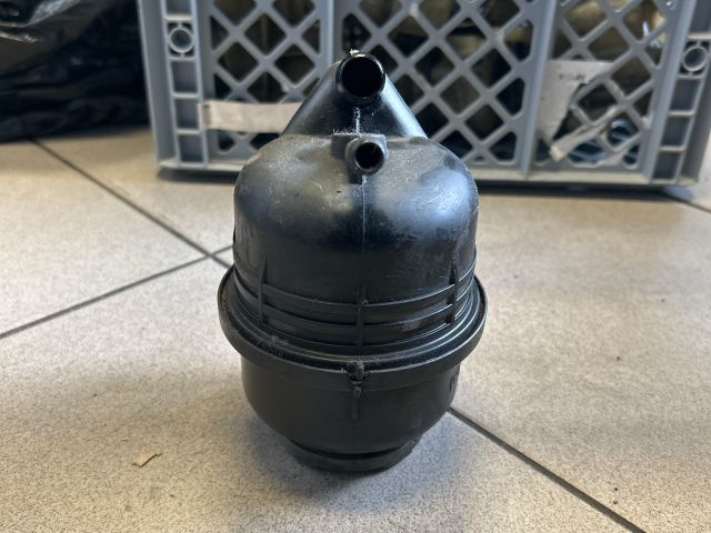 bontott AUDI A6 C6 Szervóolaj Tartály