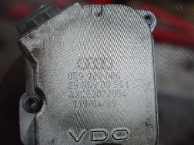 bontott AUDI A6 C6 Szívósor Elektronika