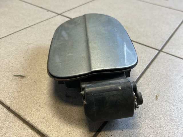 bontott AUDI A6 C6 Tankajtó