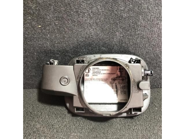 bontott AUDI A6 C6 Tankajtó