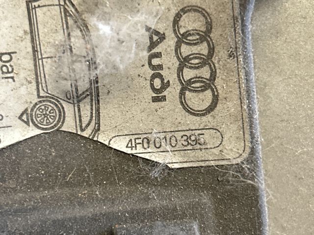 bontott AUDI A6 C6 Tankajtó