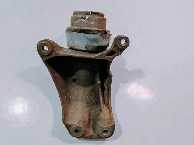 bontott AUDI A6 C6 Tartó Bak