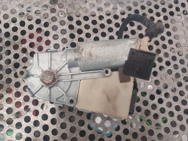 bontott AUDI A6 C6 Tetőablak Motor