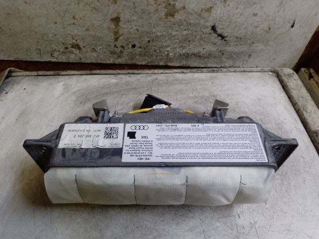 bontott AUDI A6 C6 Utasoldali Légzsák