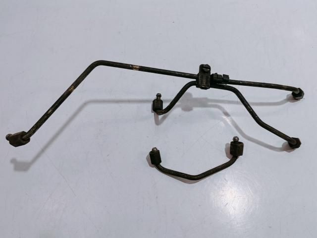 bontott AUDI A6 C6 Üzemanyagcső