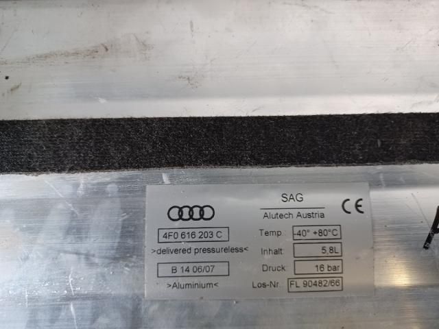 bontott AUDI A6 C6 Vákum Tartály