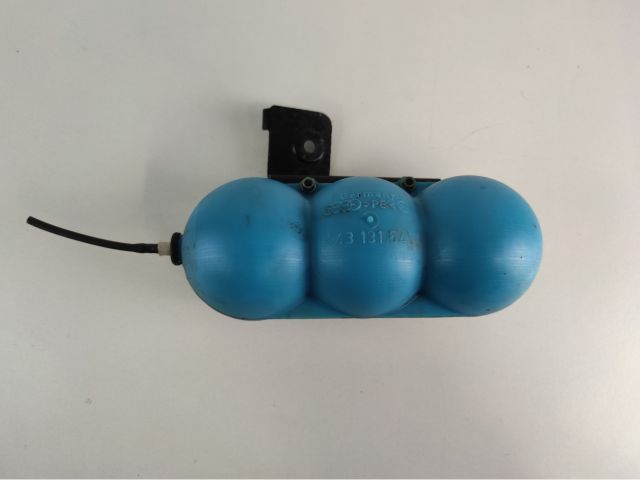 bontott AUDI A6 C6 Vákum Tartály