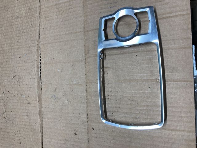 bontott AUDI A6 C6 Váltókar Keret