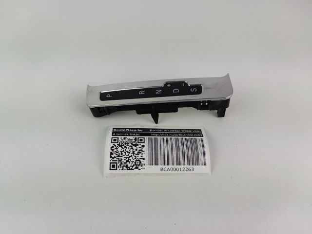 bontott AUDI A6 C6 Váltókar Keret