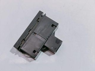 bontott AUDI A6 C6 Vészvillogó Kapcsoló