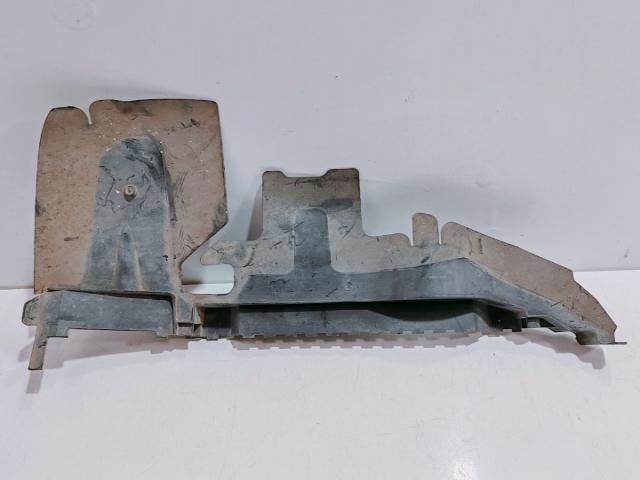 bontott AUDI A6 C6 Vízhűtő Radiátor Tartó