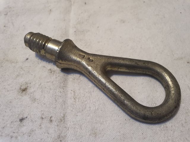 bontott AUDI A6 C6 Vonószem