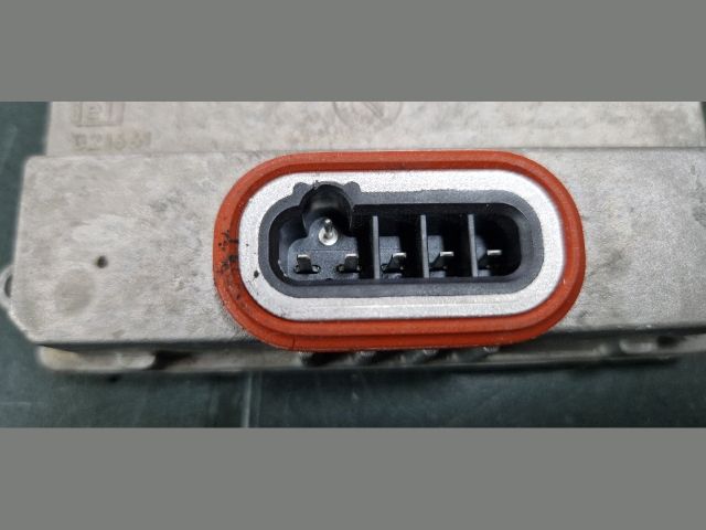 bontott AUDI A6 C6 Xenon Trafó