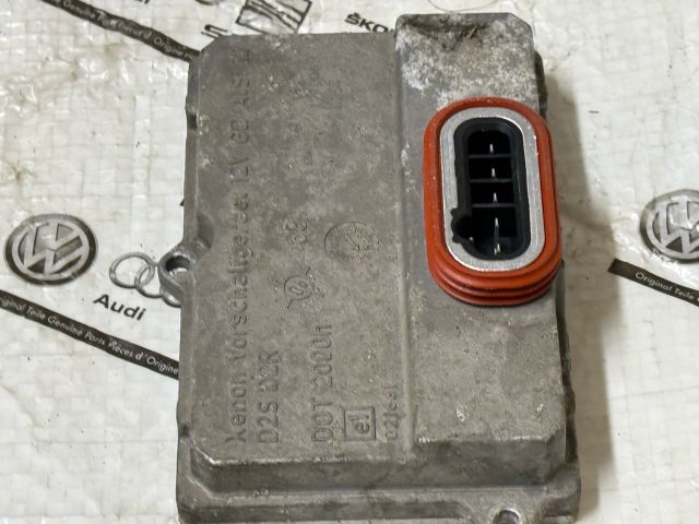 bontott AUDI A6 C6 Xenon Trafó