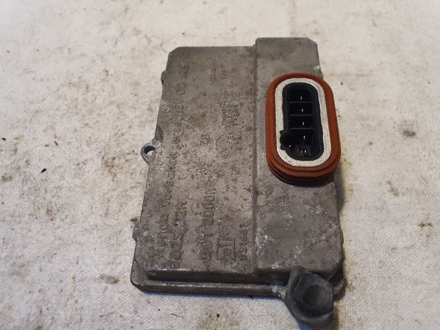 bontott AUDI A6 C6 Xenon Trafó