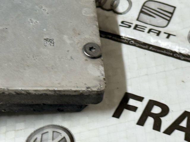 bontott AUDI A6 C6 Xenon Trafó