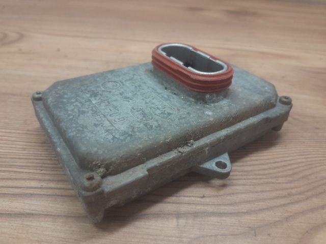 bontott AUDI A6 C6 Xenon Trafó