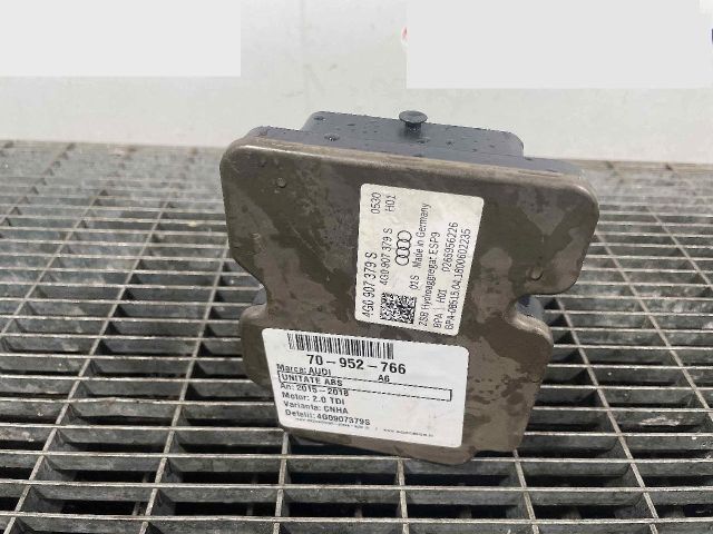 bontott AUDI A6 C7 ABS Kocka