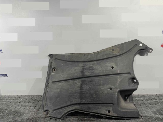 bontott AUDI A6 C7 Alsó Motorburkolat