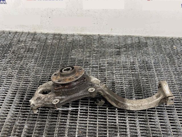 bontott AUDI A6 C7 Bal első Csonkállvány