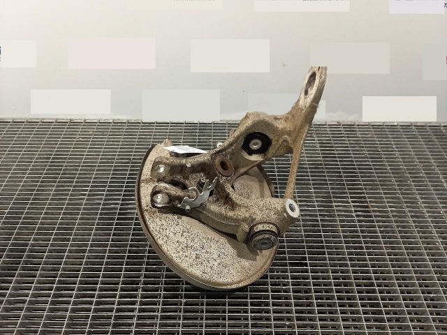 bontott AUDI A6 C7 Bal hátsó Csonkállvány